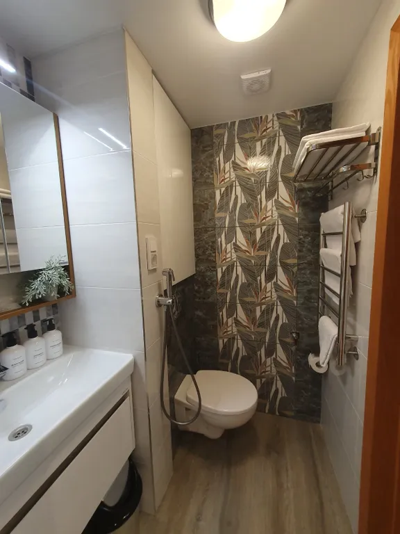 Уютная семейная квартира с новым ремонтом и стильным интерьером