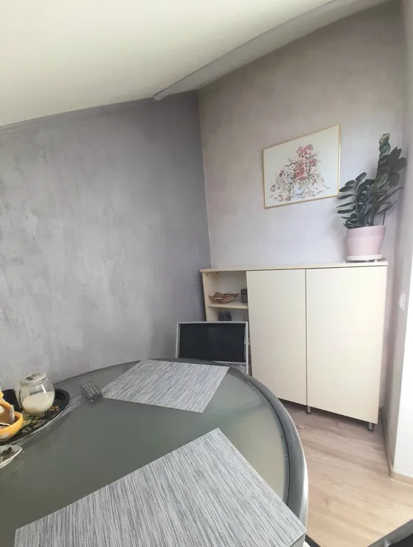 Квартира Квартира Уютная студия в мансарде рядом с Амалиенау — Калининград