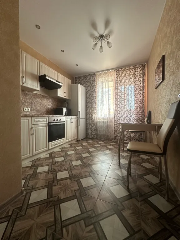 Вместительная однушка на Зеленстрое