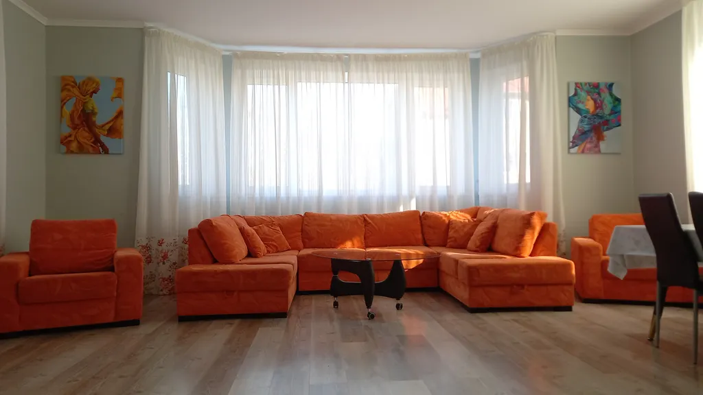 Шикарный дом для большой компании