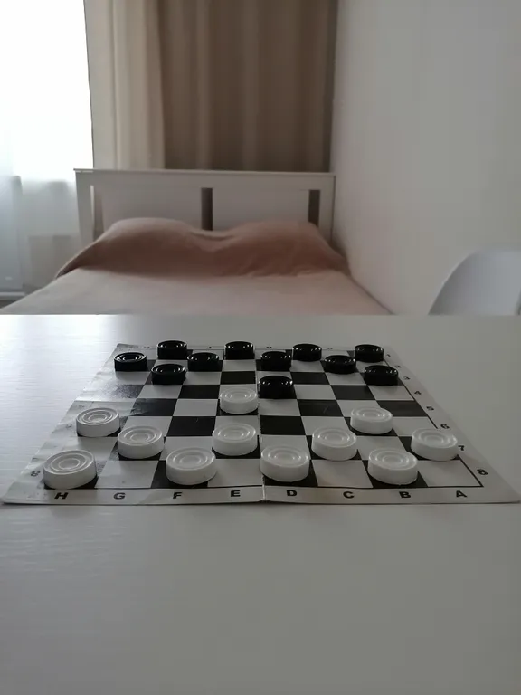 Честная квартира с балконом Четыре угла возле ТЦ Аура