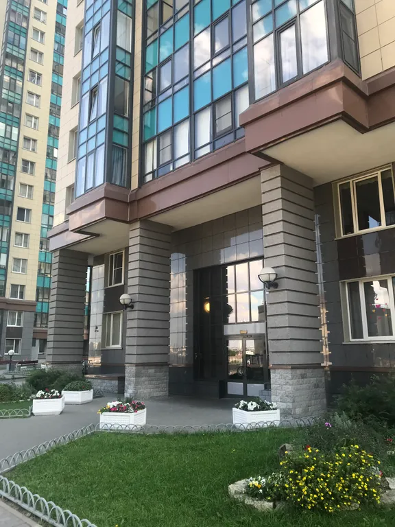 Видовая евродвушка Sakura рядом с парком и метро