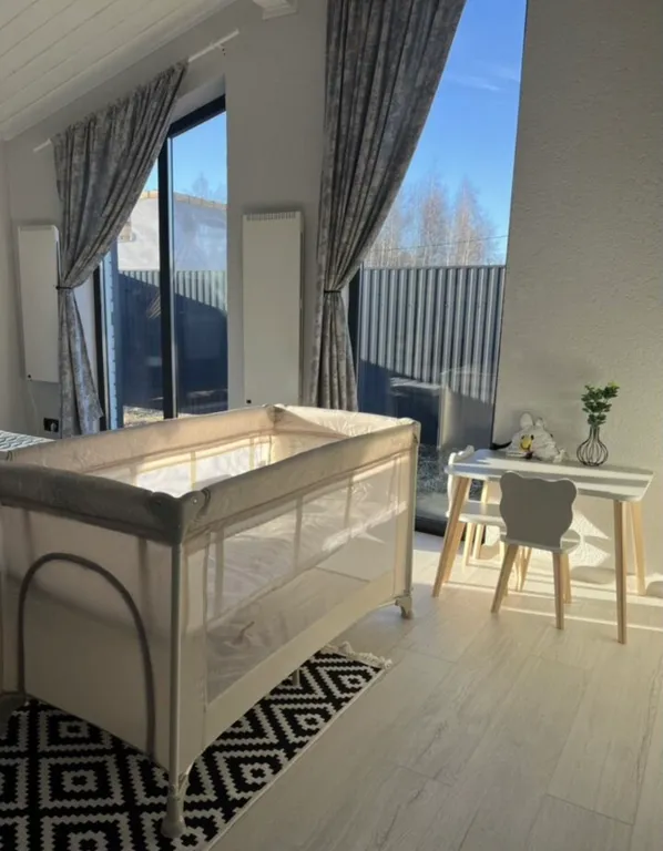 Стильный новый и просторный дом у горнолыжного курорта