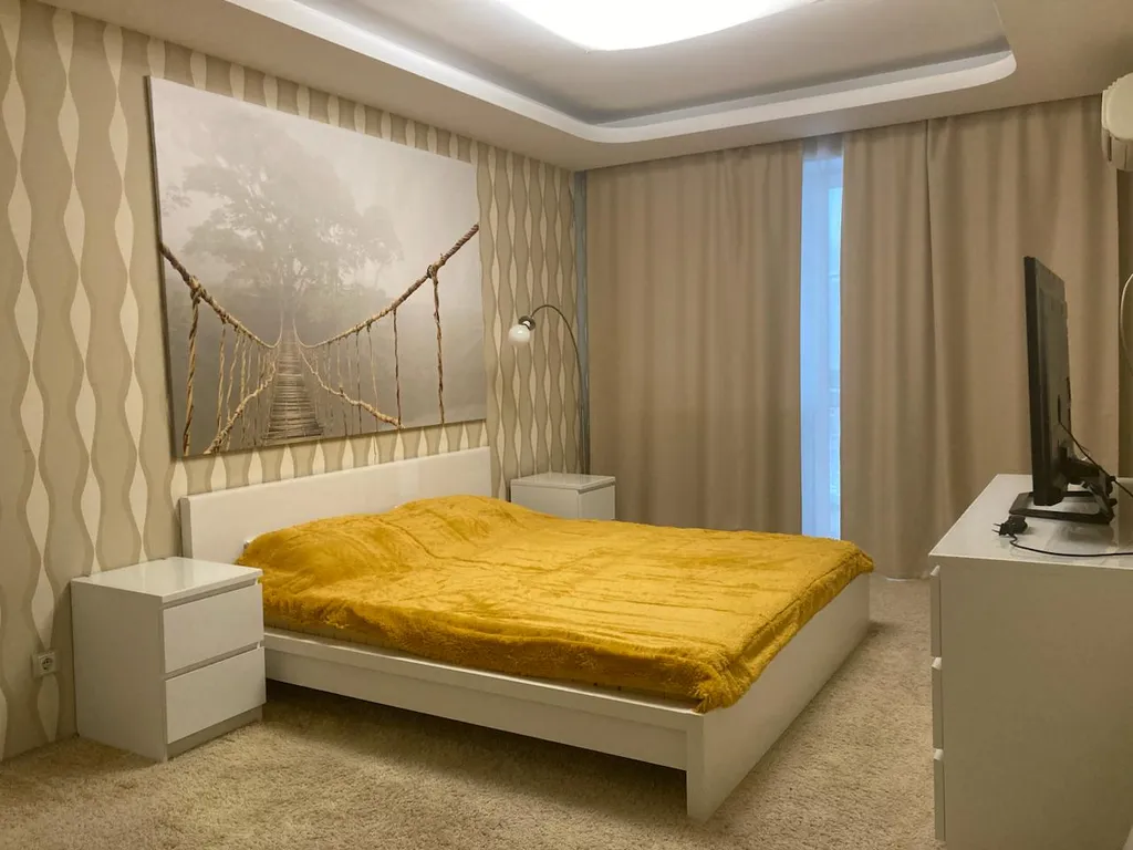 Стильная 3-комнатная квартира на берегу реки Исети