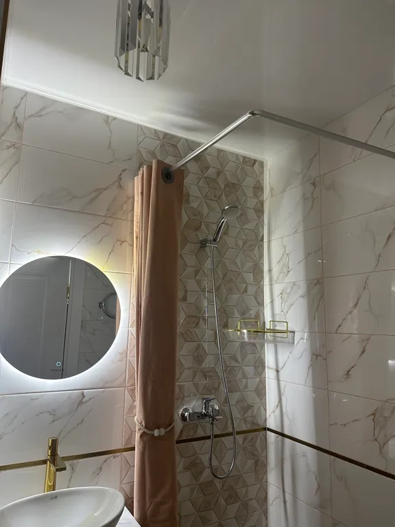 Расширенный центр города, новый ЖК