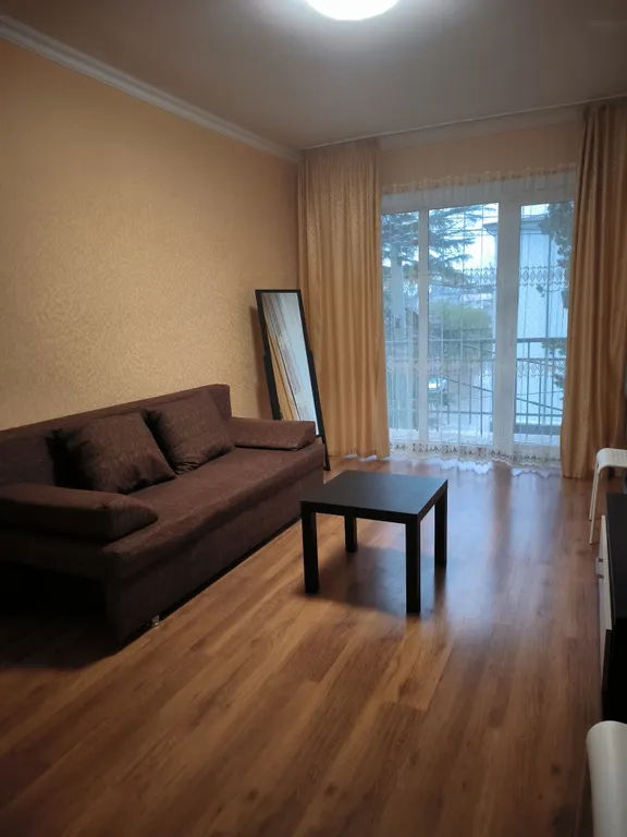 Благоустроенная квартира в 5 минутах ходьбы от моря — аренда посуточно в Гагра