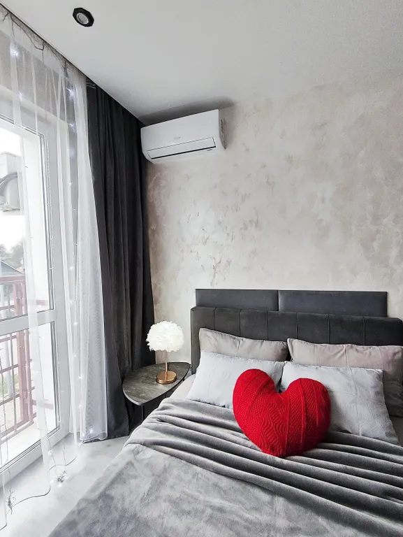 Центр новый дом, большая парковка