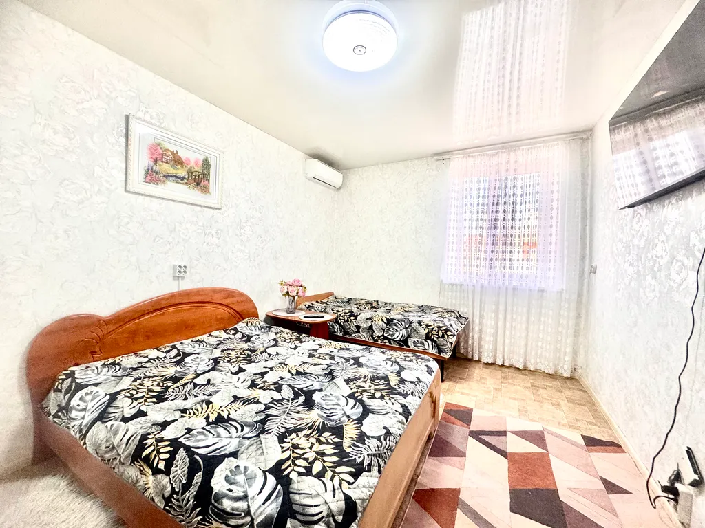 Квартира Уютная Евродвушка с отдельным входом/выходом в центре города Уссурийск — аренда посуточно в Уссурийск