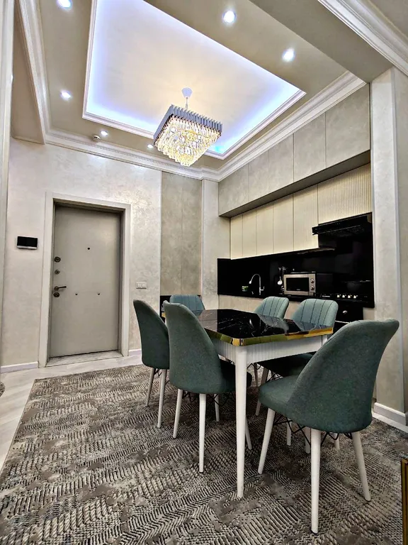 Tashkent Gardens E8-73