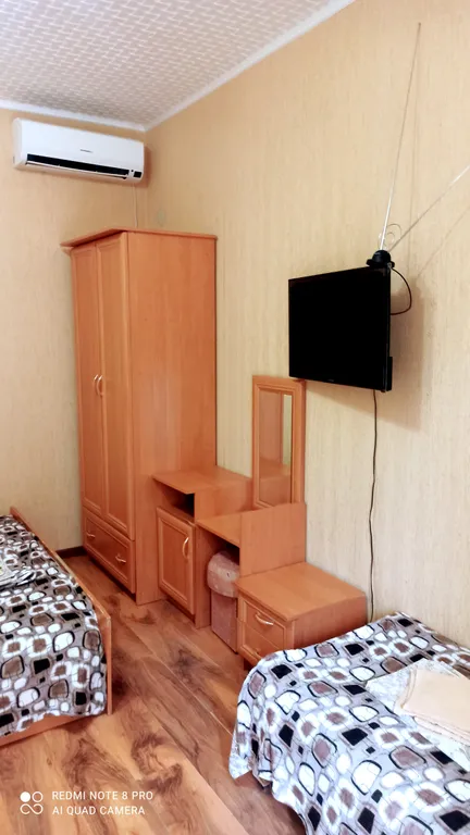 Номер с верандой на 2-3 человек.