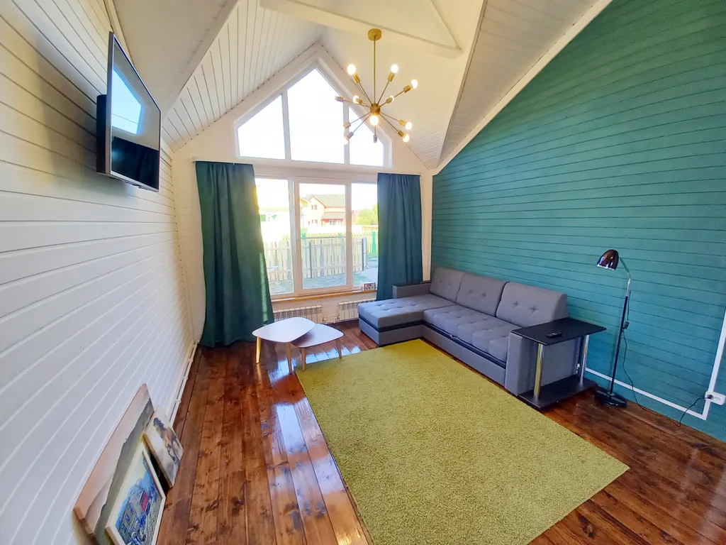 Дом с просторной гостиной