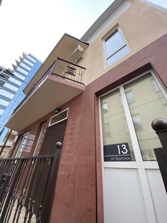 Квартира Однокомнатная квартира в центре, 200м от моря — Адлер