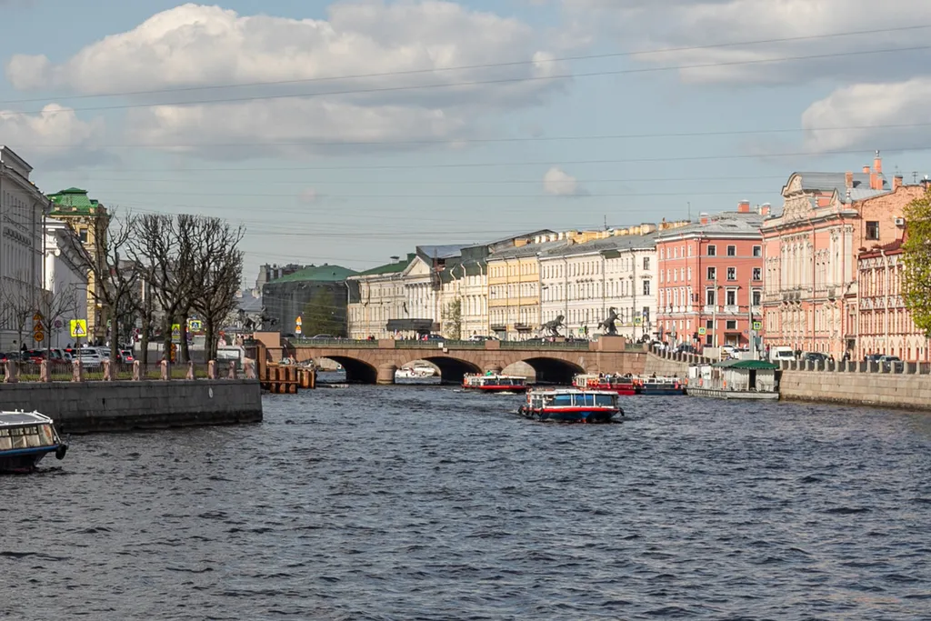 Квартира Дизайн-квартира с уникальной арт-инсталляцией — Санкт-Петербург