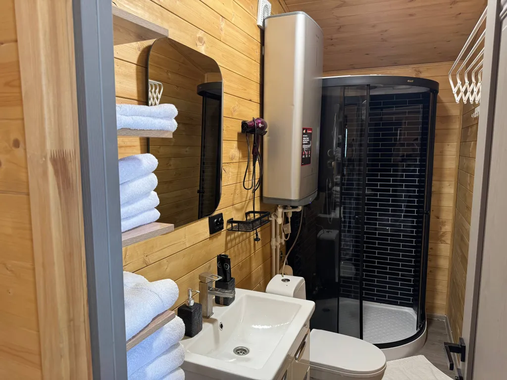 Квартира Квартира Улучшенный дом с двумя спальнями и гостиной — Архыз