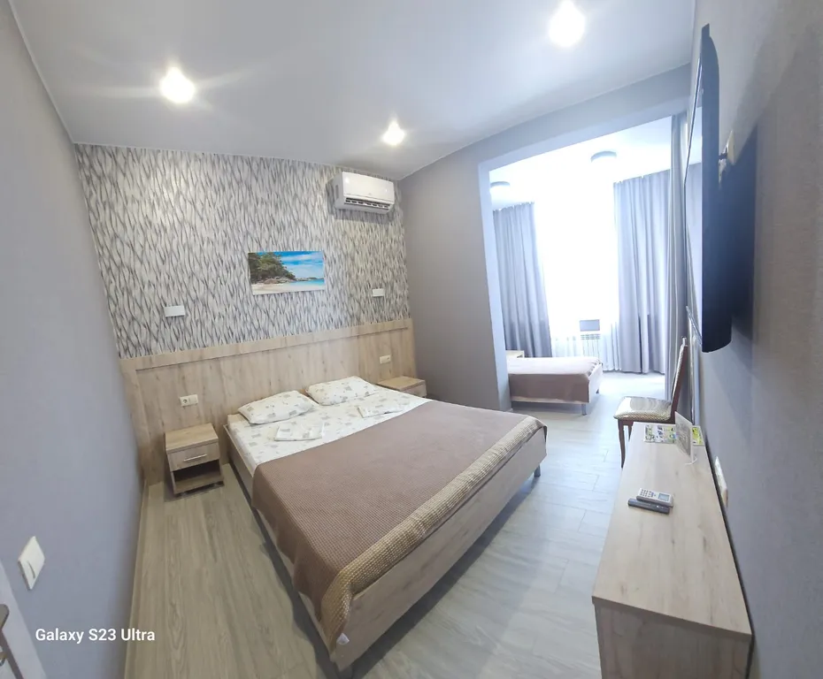 Квартира Двухкомнатная квартира «Красивые глазки» — Лазаревское