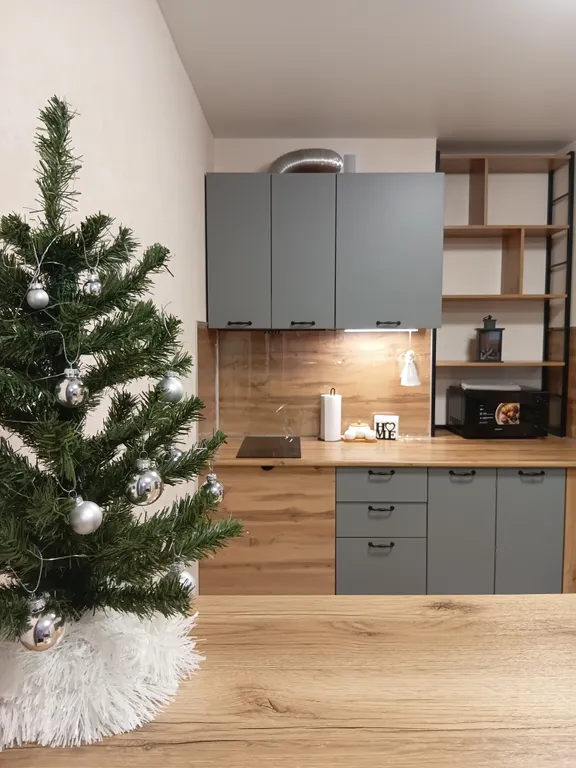 Уютная квартира — аренда посуточно в Батино