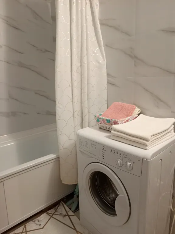 Уютные апартаменте в Университетском Золотой Лев " Изумрудные "