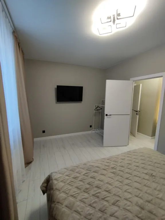 Уютная квартира рядом с СКК Галактика