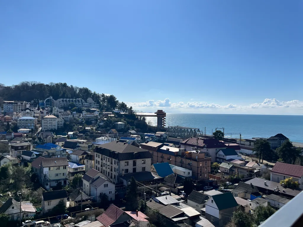 Квартира у моря с выделенной спальней и отдельной кухней