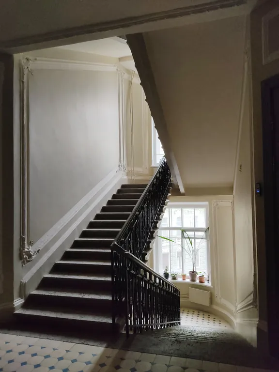 Квартира Колоритная квартира с камином и балконом в особняке Колобовых.Парковка — Санкт-Петербург