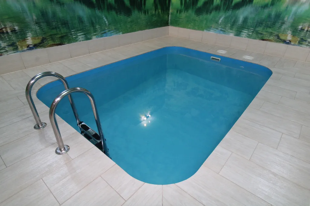 Дом для отдыха с сауной, бассейном, бильярдом