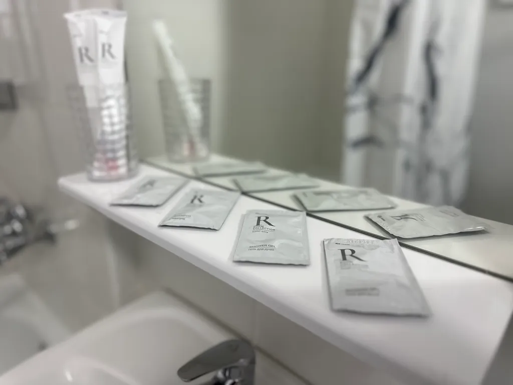 "В Гости!" на Строителей 90Б (1к квартира рядом с Кузнецким льдом)