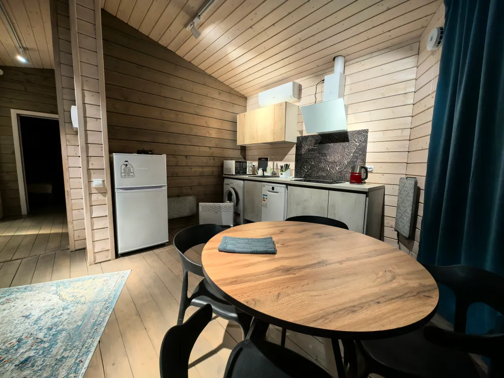 Дом с панорамными окнами