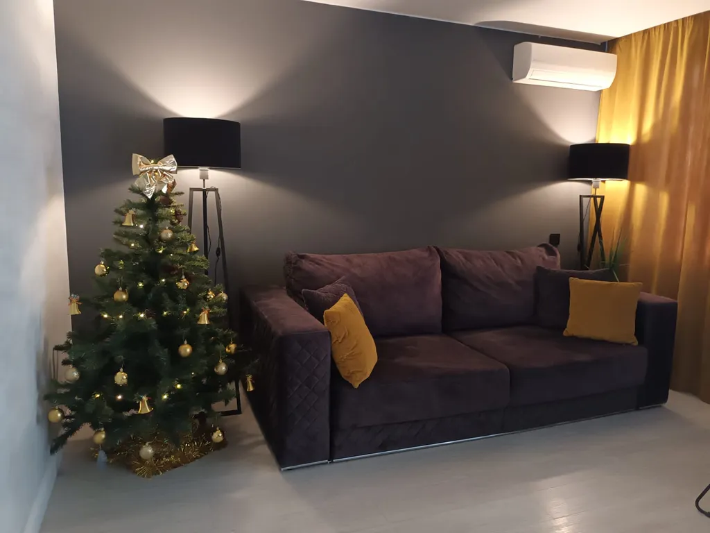 Современная 3-комнатная квартира напротив площади Победы