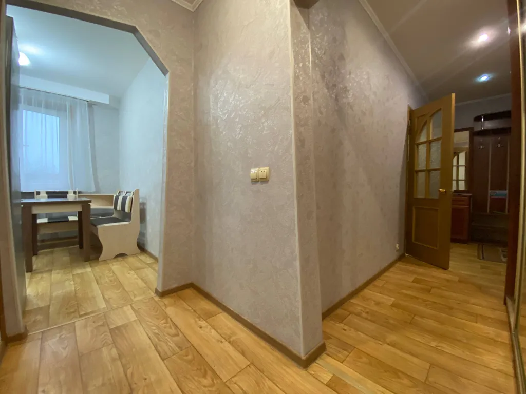 Просторная 1-к квартира рядом с центром города