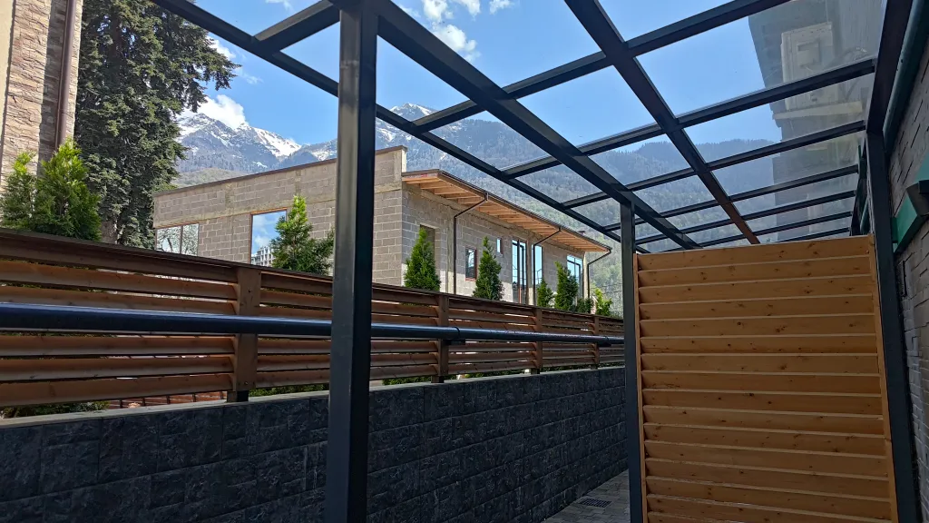 Идеальная студия с террасой и спальной зоной — всё, что нужно для вас