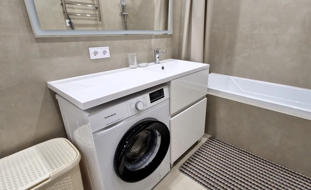 Современные апартаменты с видом на море