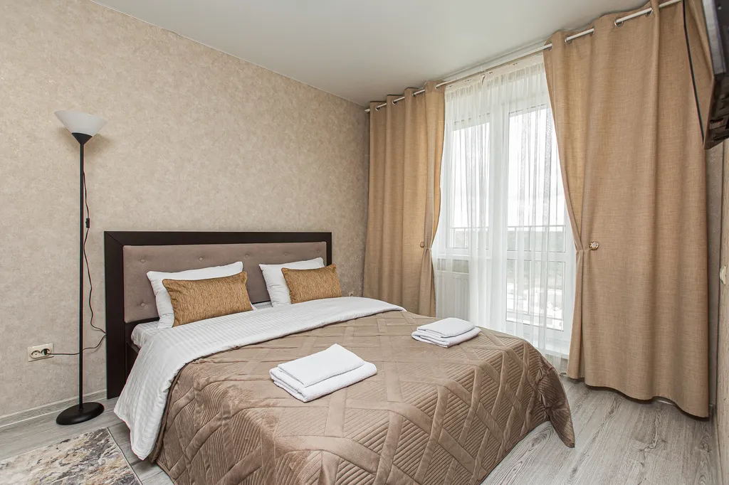 Красивая евродвушка в Академ Riverside