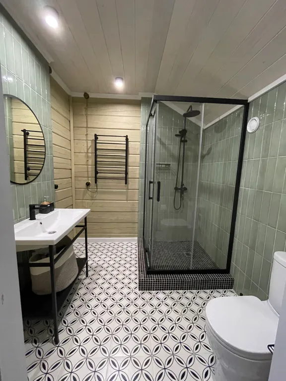 Гостевой дом Добрый Филин с большим летним бассейном и кондиционерами