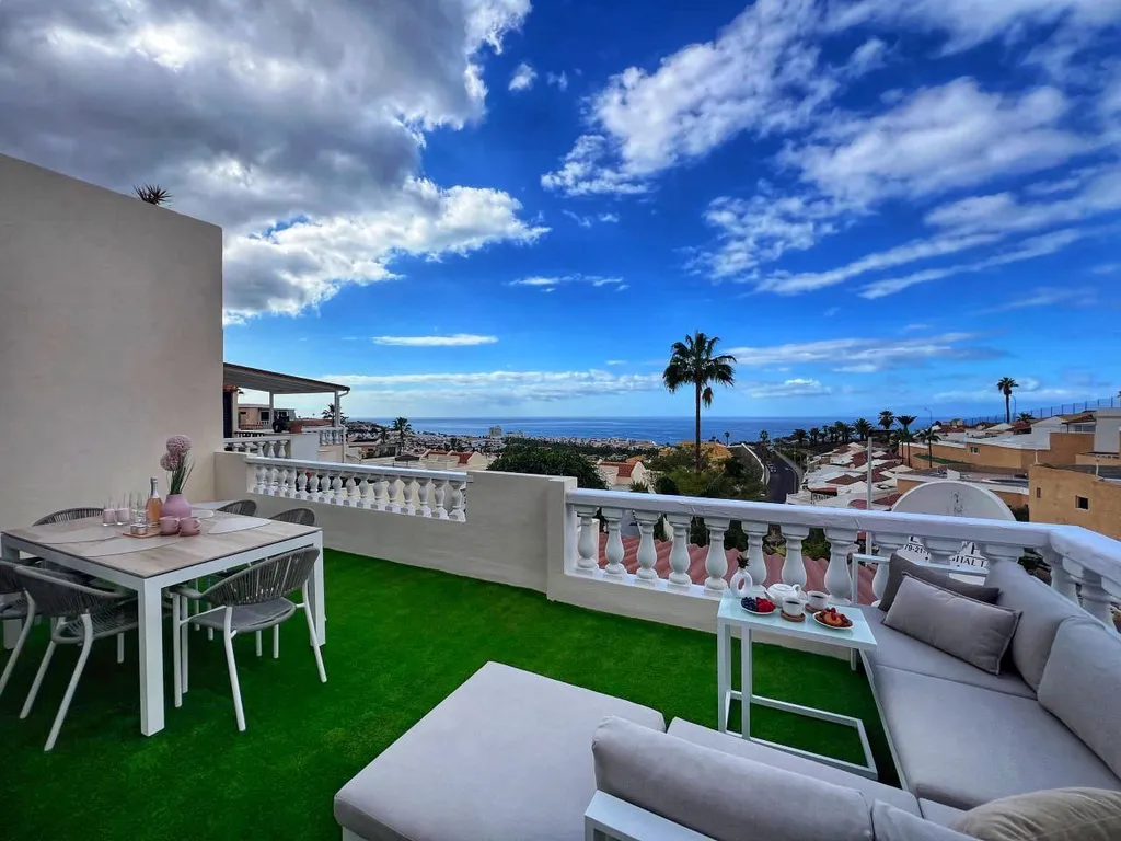 Квартира PaulMarie Apartment Lounge Cristina — аренда посуточно в Коста Адехе