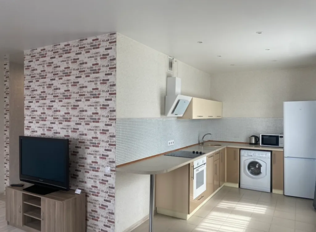 Квартира Квартира Просторная евро 2-комнатная в центре в новом доме — Новосибирск