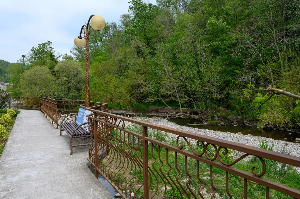 Двухуровневая квартира у реки