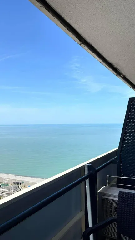 Шик вид на море на первой линии с высоты орби сити