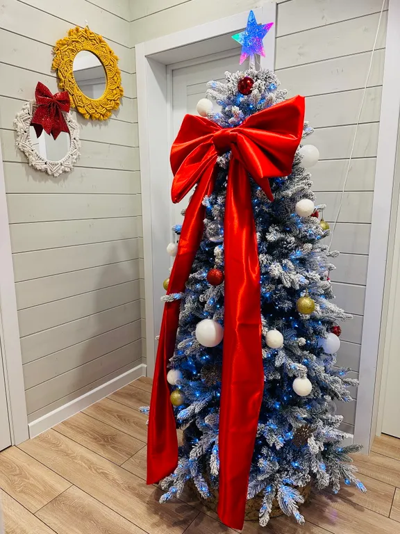 Загородный дом с видом на лес