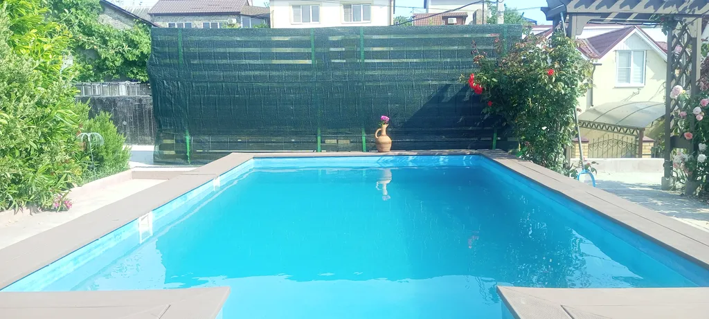 Коттедж Коттедж вилла роза — Южная Озереевка