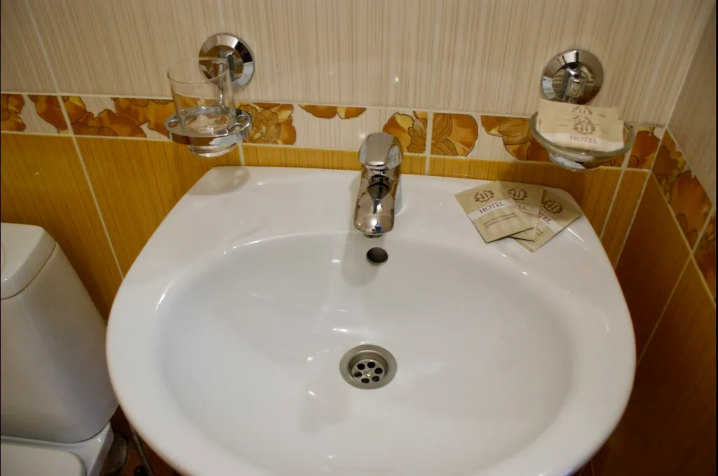 Комната с балконом