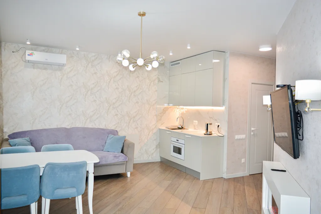 Элитная евродвушка с дизайнерским ремонтом на берегу реки Волга