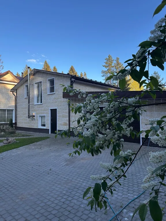 Уютный коттедж в частном секторе на Мельничном ручье — аренда посуточно в Всеволожск