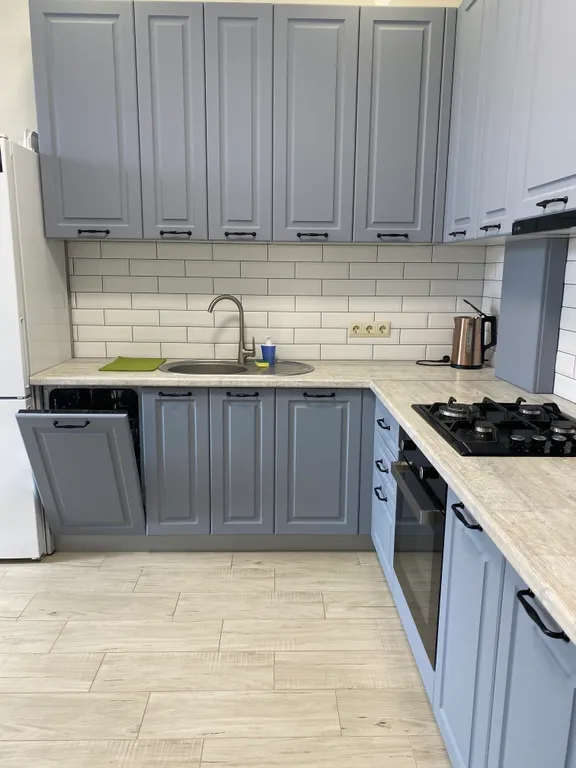 Двухуровневая квартира на первой линии с видом на море