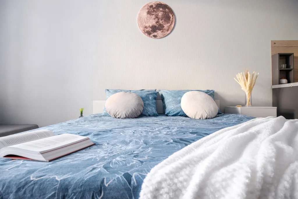 Бюджетная студия со свежим ремонтом в новом доме