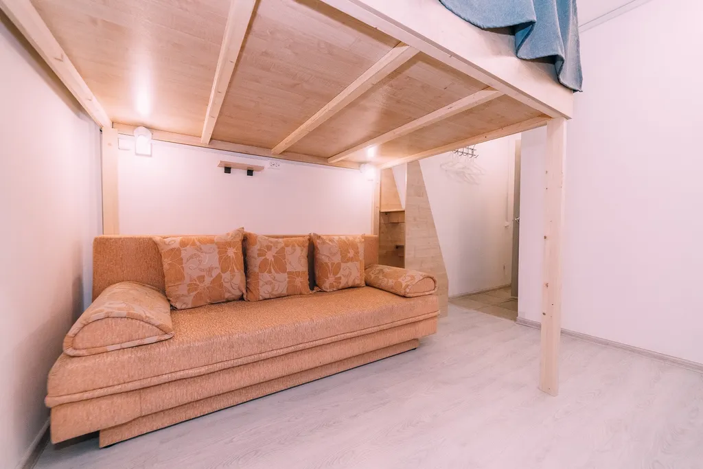 Комната со своим санузлом и мини-кухней в историческом центре