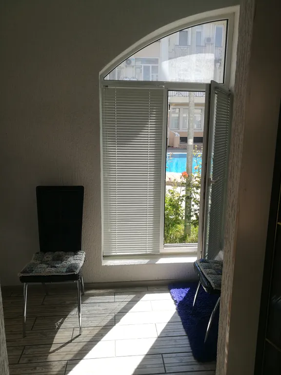 Лазурный бассейн