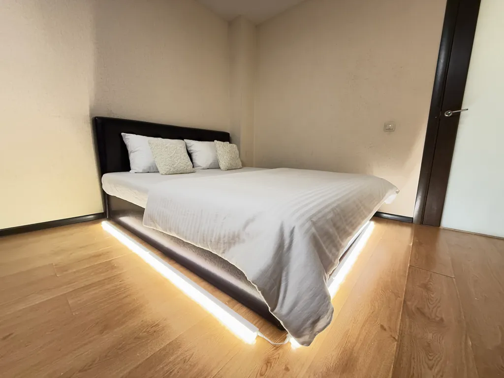 Тут хорошо на Щорса