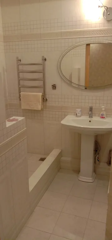 Квартира Квартира Просторная светлая студия в Сириусе на красивой набережной реки Мзымты — Сириус