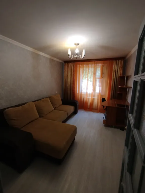 Большая трех комнатная квартира