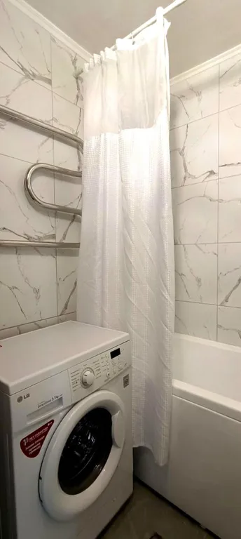 Квартира Светлая и комфортная квартира в микрорайоне северный — Красноярск